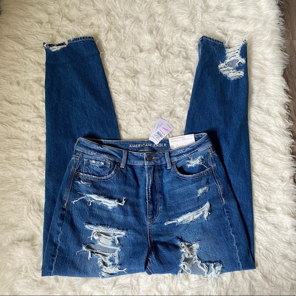 American Eagle Mom Jeans